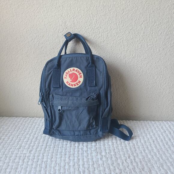 Fjallraven Kanken Blue Backpack - Picture 1 of 9